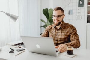 How to Build a Productive Day Without Burning Out
